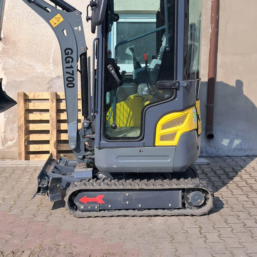 przygotowanie terenu pod trawnik